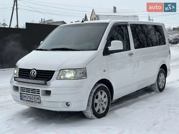 Авто Volkswagen Transporter 2009 № 8431891