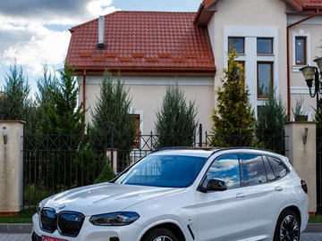 Авто BMW Ix3 2022 № 8432087