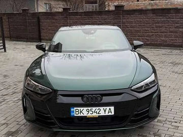 Авто Audi E-Tron Gt 2021 № 8432088