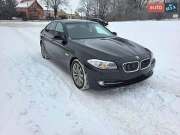 Авто BMW 5 Series 2013 № 8432131