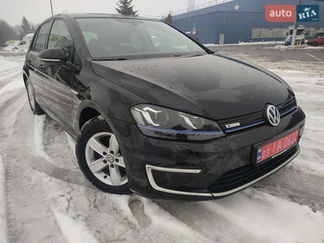 Авто Volkswagen E-Golf 2016 № 8432347