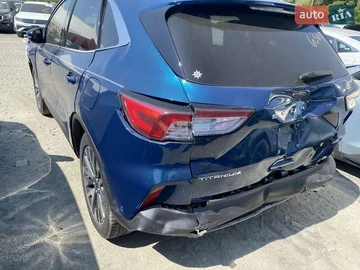 Авто Ford Escape 2019 № 8432382