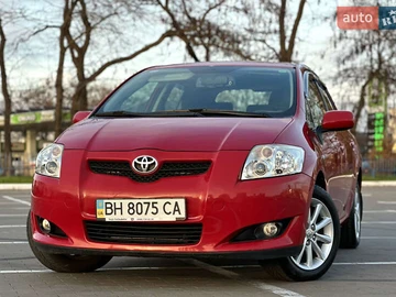 Авто Toyota Auris 2008 № 8432498