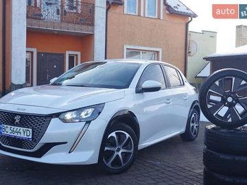 Авто Peugeot 208 2020 № 8432641