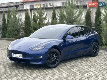 Авто Tesla Model 3 2021 № 8432661
