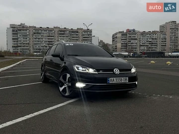 Авто Volkswagen Golf 2018 № 8432680