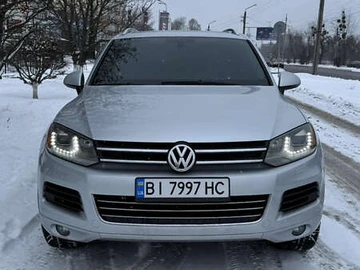 Авто Volkswagen Touareg 2011 № 8433058
