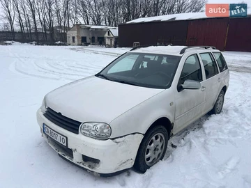Авто Volkswagen Golf 1999 № 8433279