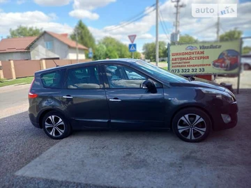 Авто Renault Scenic 2011 № 8433421