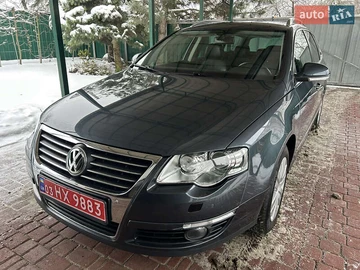Авто Volkswagen Passat 2010 № 8433438