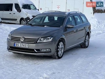 Авто Volkswagen Passat 2011 № 8433466