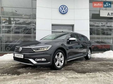 Авто Volkswagen Passat 2018 № 8433602