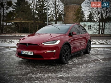 Авто Tesla Model X 2022 № 8433617