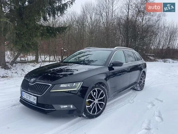 Авто Skoda Superb 2016 № 8434215