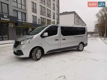Авто Renault Trafic 2018 № 8434331