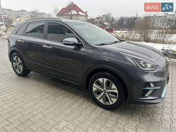 Авто KIA Niro 2020 № 8434343
