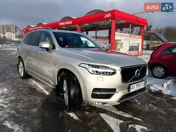 Авто Volvo Xc90 2018 № 8434418