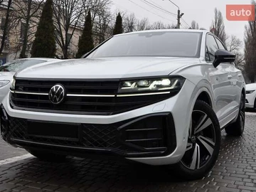 Авто Volkswagen Touareg 2024 № 8434442