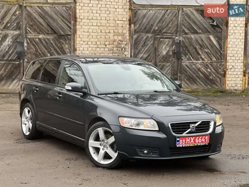 Авто Volvo V50 2009 № 8434710