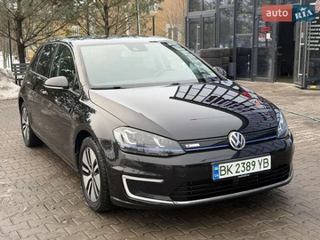 Авто Volkswagen E-Golf 2015 № 8434793
