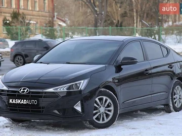 Авто Hyundai Elantra 2020 № 8434905