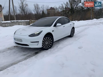 Авто Tesla Model 3 2020 № 8434924
