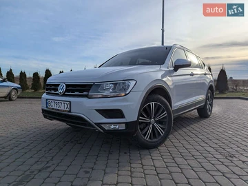 Авто Volkswagen Tiguan 2018 № 8435068