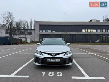 Авто Toyota Camry 2021 № 8435171