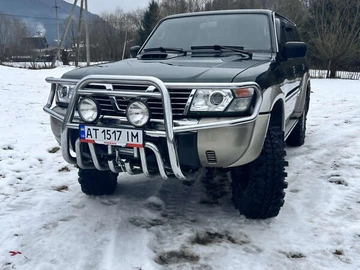 Авто Nissan Patrol 2000 № 8435201