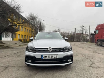 Авто Volkswagen Tiguan 2018 № 8435221
