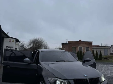 Авто BMW 3 Series 2006 № 8435455