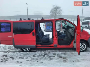 Авто Renault Trafic 2005 № 8435566