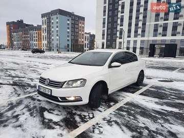 Авто Volkswagen Passat 2012 № 8435604
