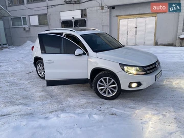 Авто Volkswagen Tiguan 2016 № 8435829