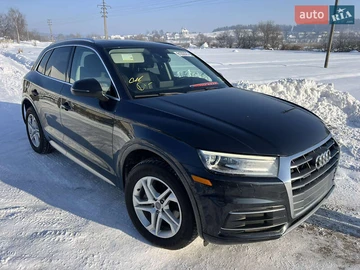 Авто Audi Q5 2019 № 8436261