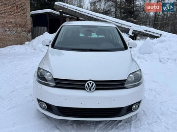 Авто Volkswagen Golf Plus 2010 № 8436325