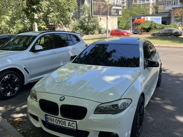 Авто BMW 5 Series 2012 № 8436412