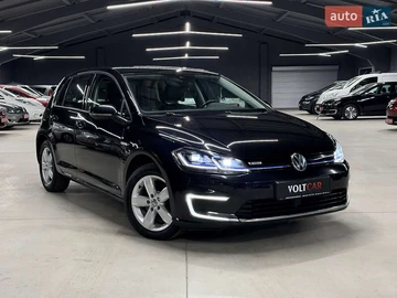 Авто Volkswagen E-Golf 2017 № 8436675