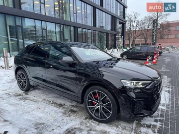 Авто Audi Q8 2024 № 8436827