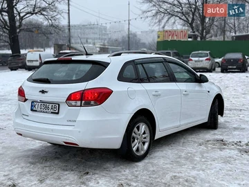 Авто Chevrolet Cruze 2012 № 8436988