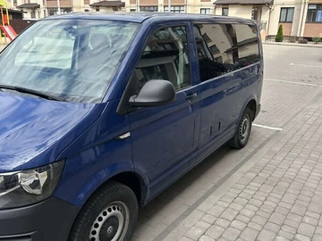 Авто Volkswagen Transporter 2016 № 8437169