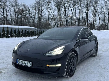 Авто Tesla Model 3 2019 № 8437184