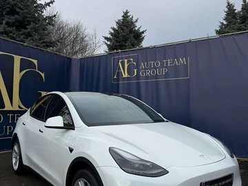Авто Tesla Model Y 2023 № 8437257