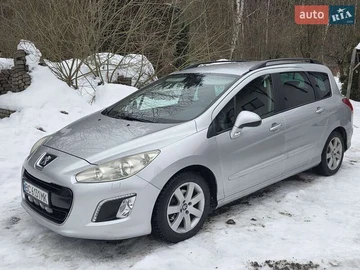 Авто Peugeot 308 2012 № 8437457