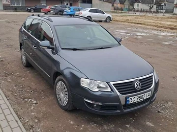 Авто Volkswagen Passat 2010 № 8437481