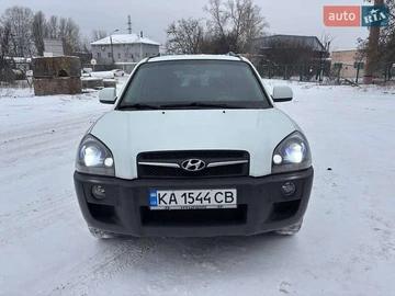 Авто Hyundai Tucson 2012 № 8437549