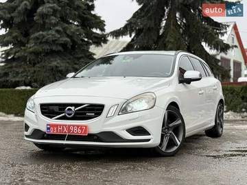 Авто Volvo V60 2012 № 8437621