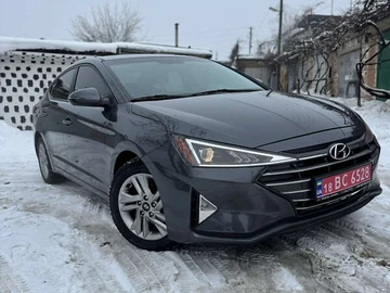 Авто Hyundai Elantra 2019 № 8437627