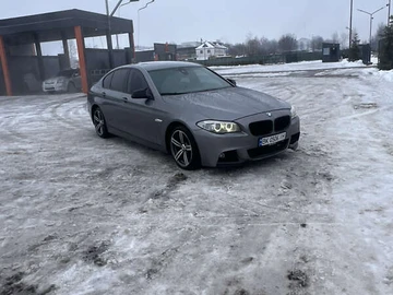 Авто BMW 5 Series 2013 № 8437629
