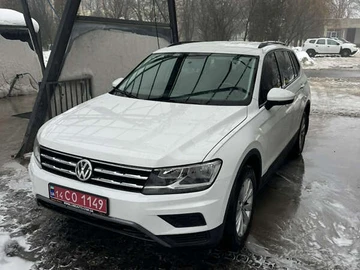 Авто Volkswagen Tiguan 2020 № 8437650